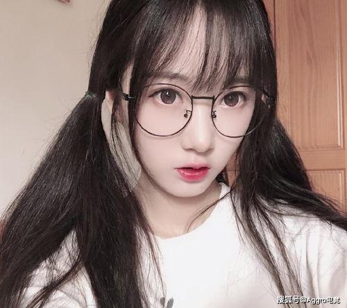 吃瓜视频小妹子,揭秘网络红人的幕后生活