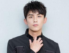 吴磊易烊千玺吃瓜视频,揭秘娱乐圈幕后真相