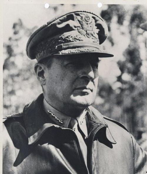 麦克阿瑟吃瓜视频下载,下载热潮席卷社交媒体