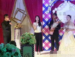 朴素婚礼吃大瓜视频,揭秘朴素婚礼的甜蜜瞬间